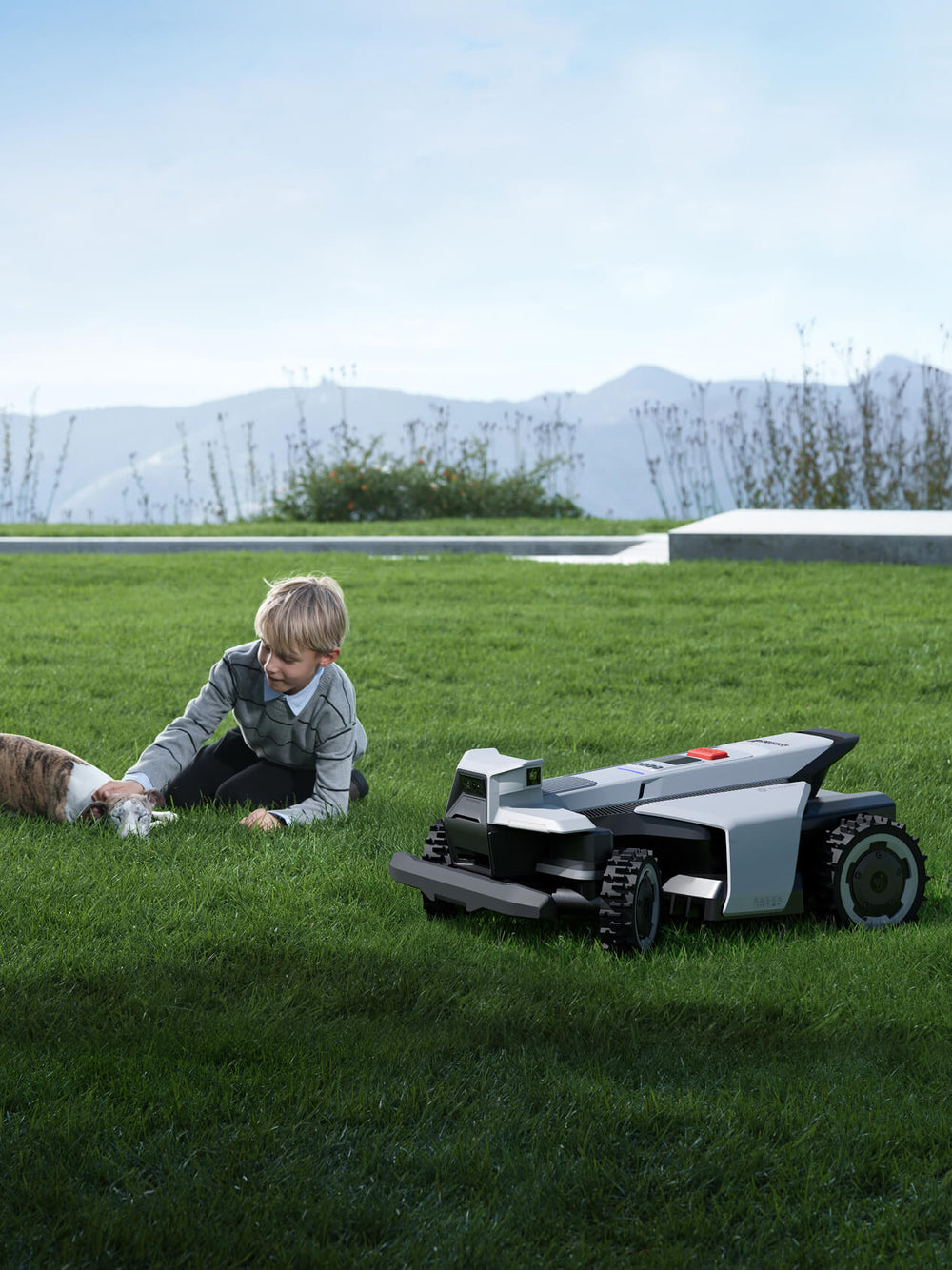Navimow i105E robot lawn mower